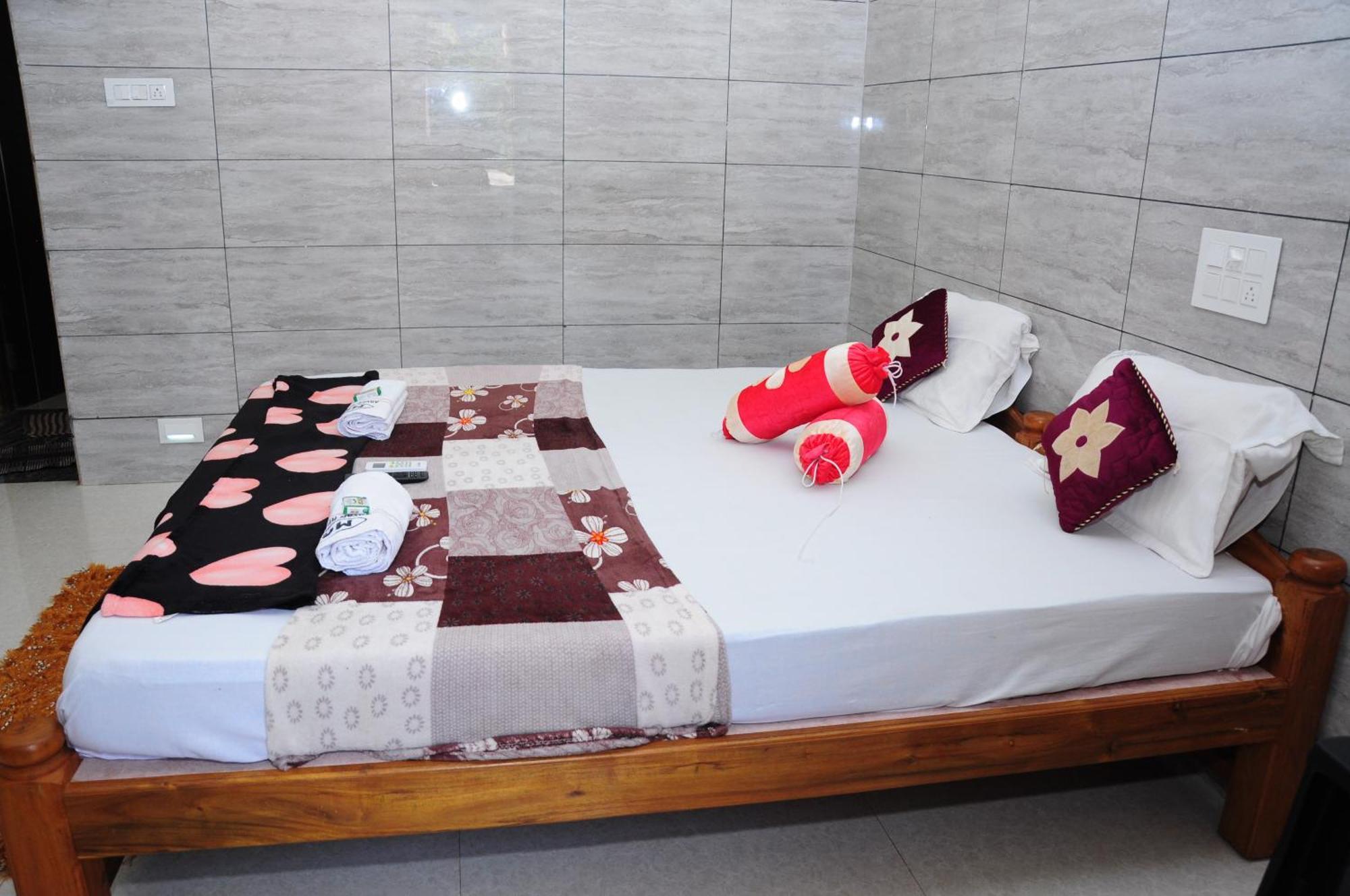 Aryan Residency Villa Mavalli Phòng bức ảnh